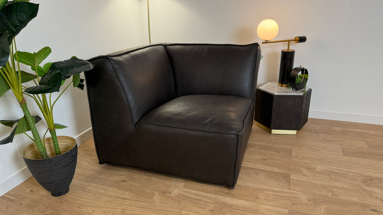 The Reflect - Leather corner Chair