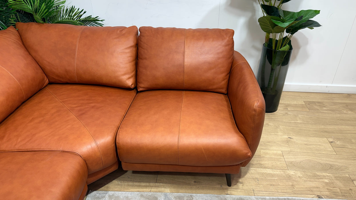 Sofology Adler Leather 2 Corner 1 in Relaxed Soft Amber