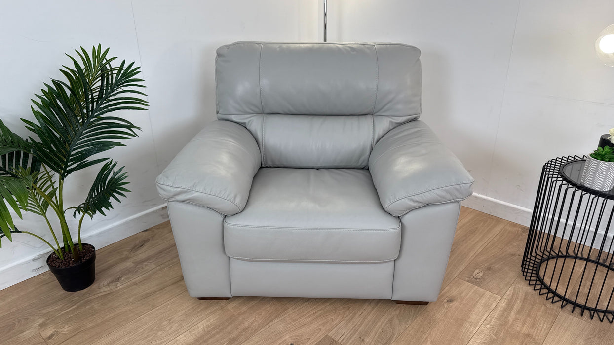 Europa Chair - Leather