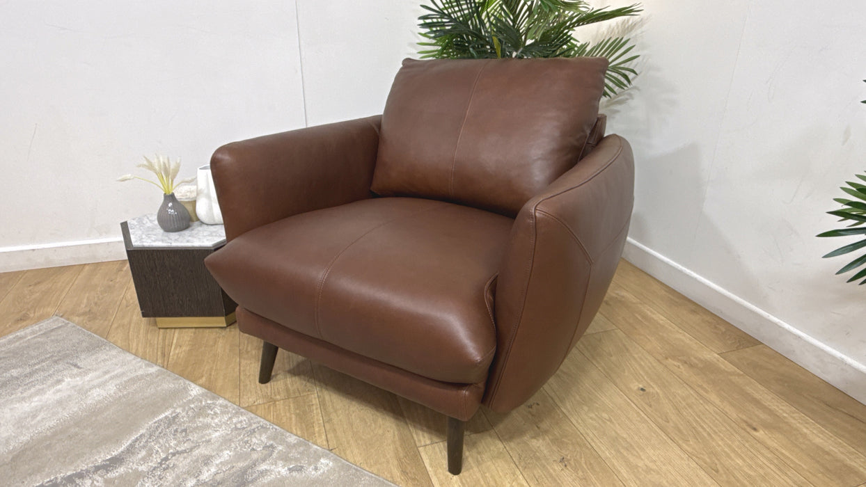 Sofology Adler Leather Chair in Relaxed Soft Brown