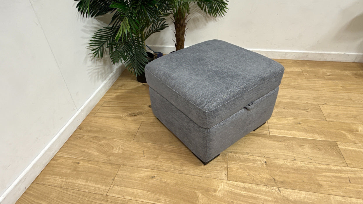 DFS Faxon Footstool