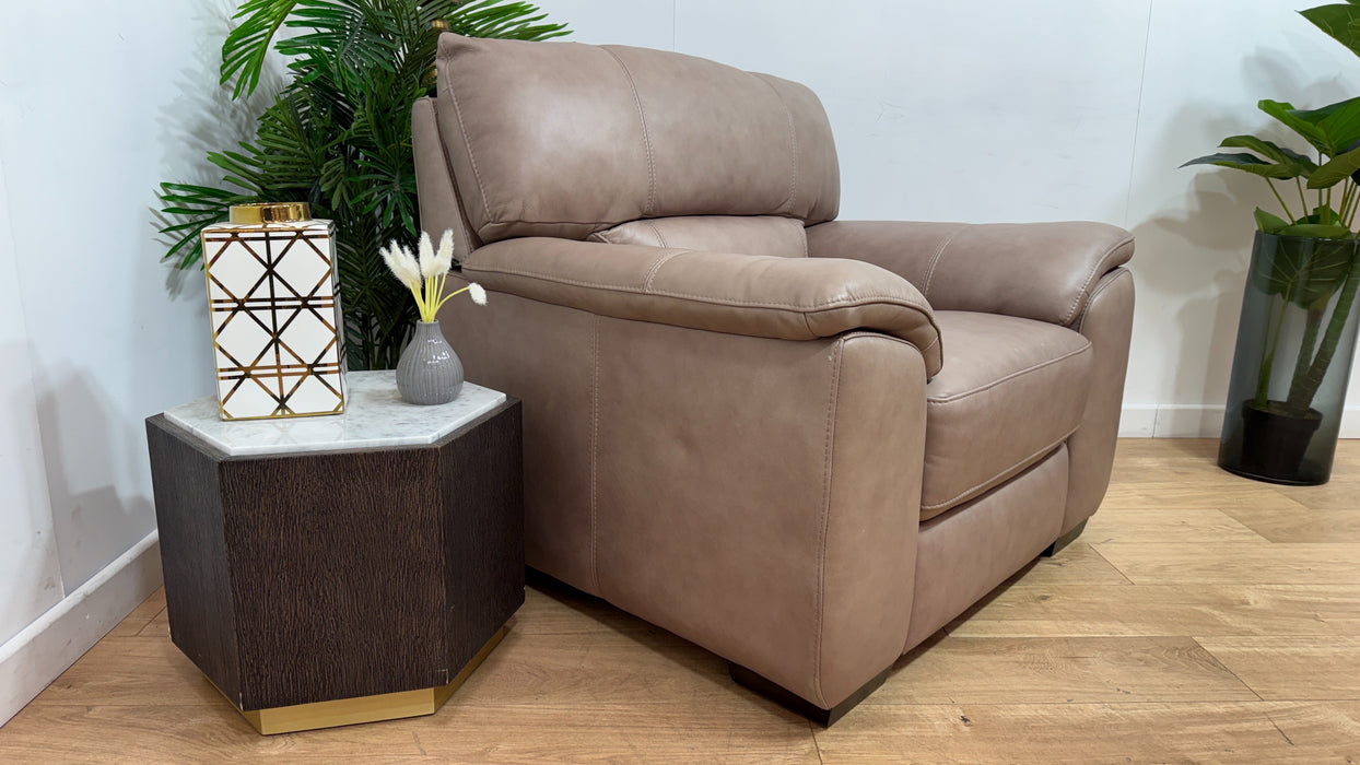 Sofology Santina Leather Chair in Relaxed Soft Stone