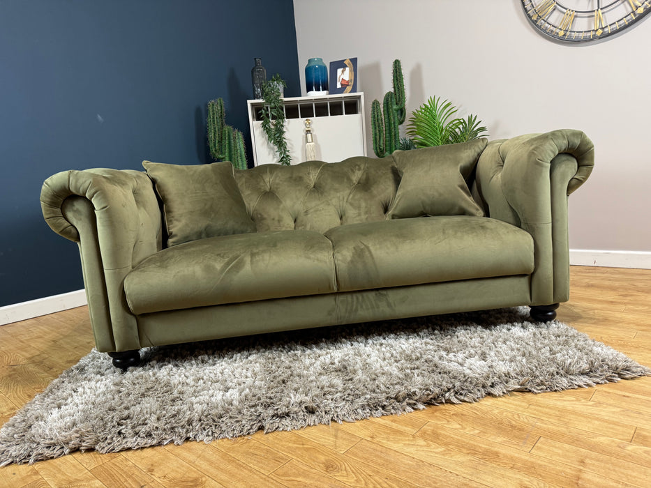 Balmoral Fabric 2 Seater - Matt Velvet Moss (WA2)