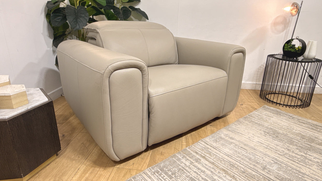Sofology Premiere Leather Loveseat Power Recliner/Headrest Heated Seat in Trusty Embossed Light Grey