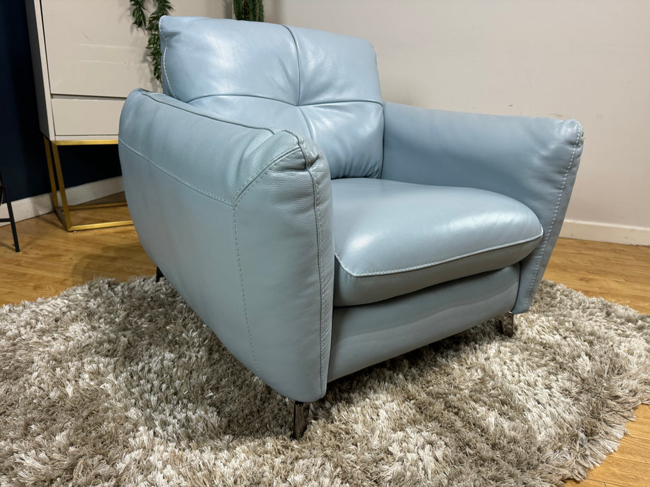 Mimi Leather Chair Le Mans Pearl Blue (WA2)