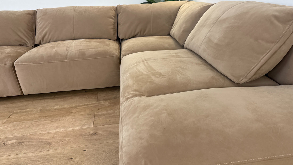 Sofology The Tessuto 3 Corner 1 Chaise in Lifestyle Nubuck-Feel Fabric Camel