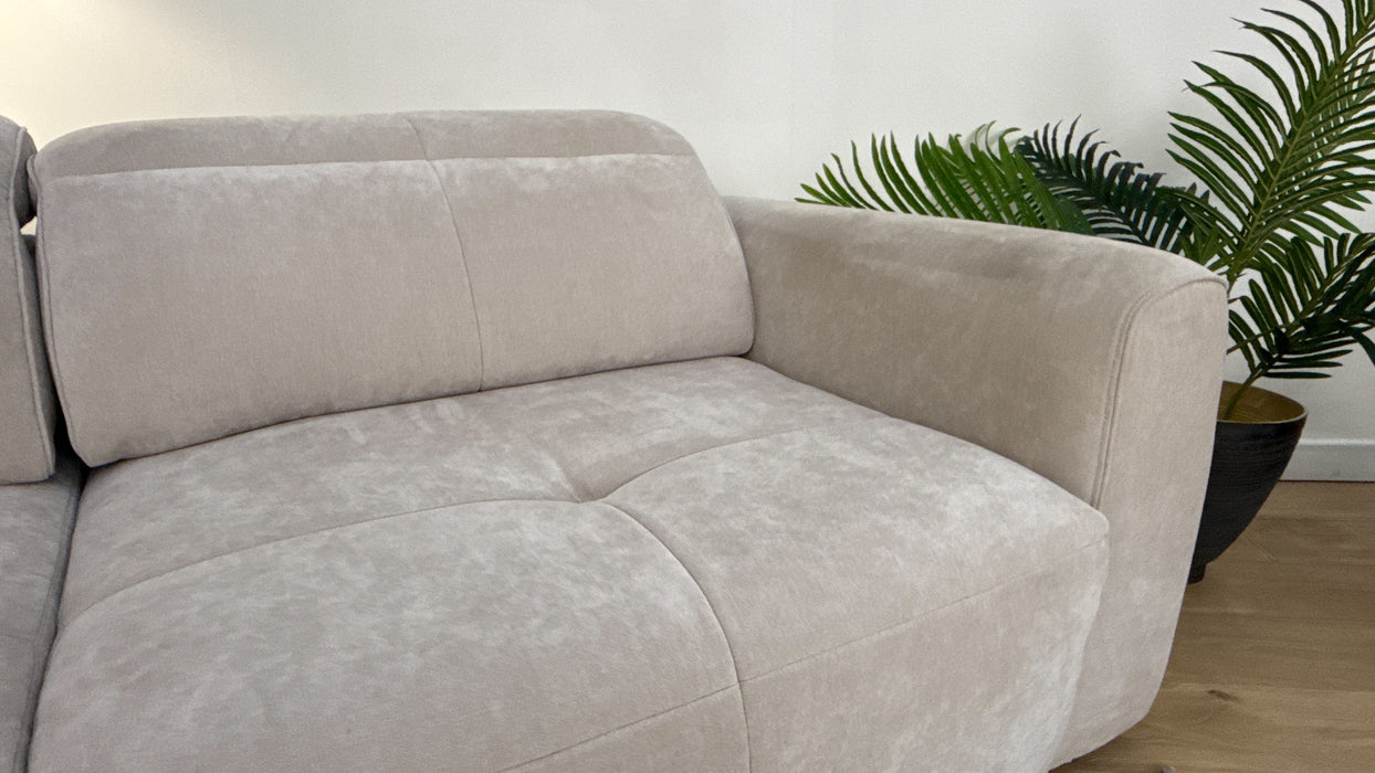 Sofology The Riviera Fabric 3 Seater Motion Chaise in Relaxed Chenille Cotton