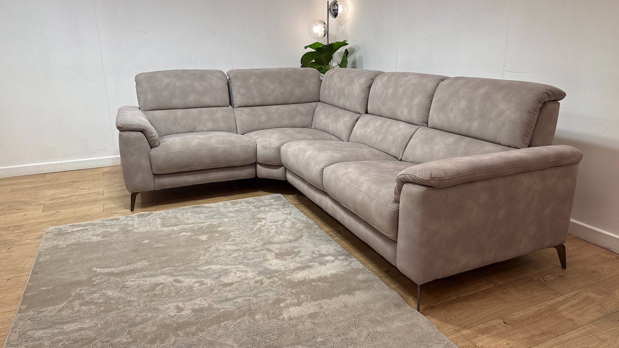 Sofology Illinois Fabric 1 Corner 2 in Lifestyle Mottled Marble