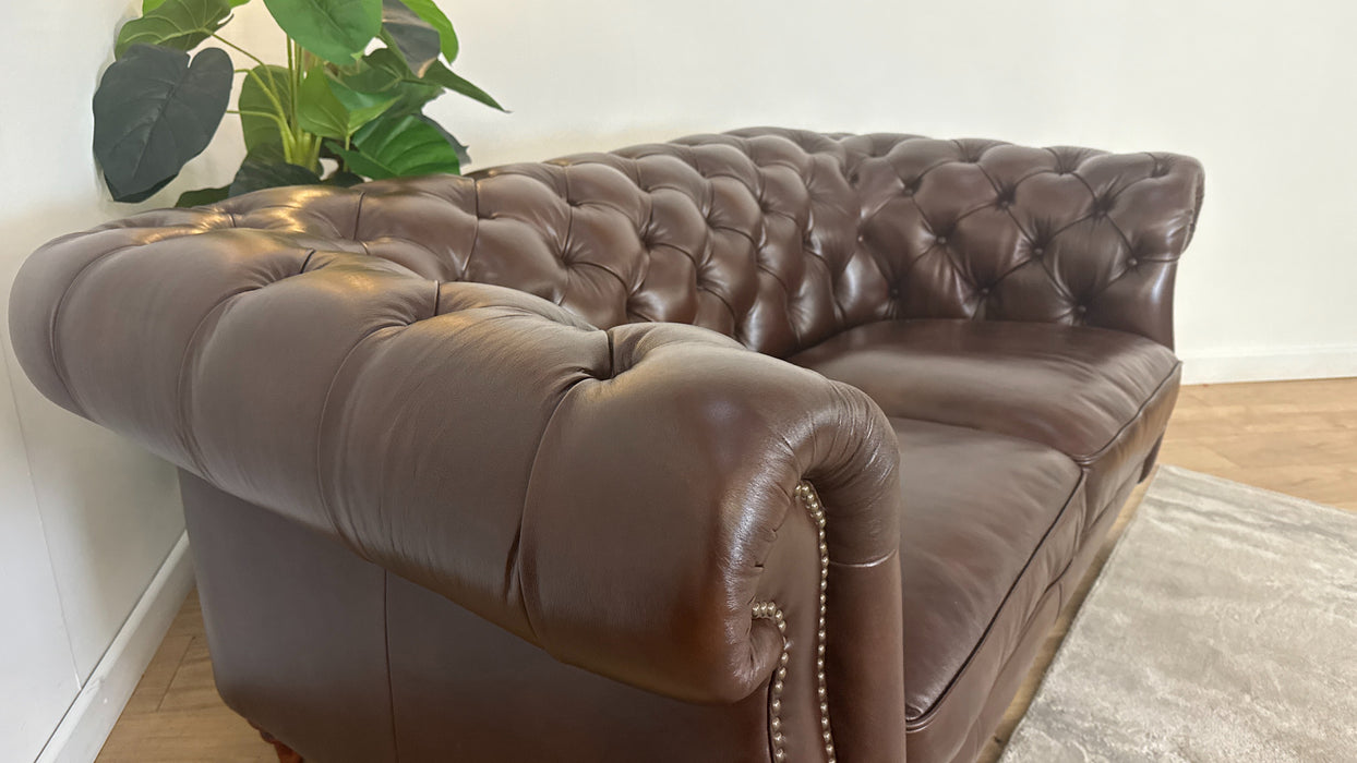 Sofology The Darcy 2 Seater Leather Sofa in Chestnut