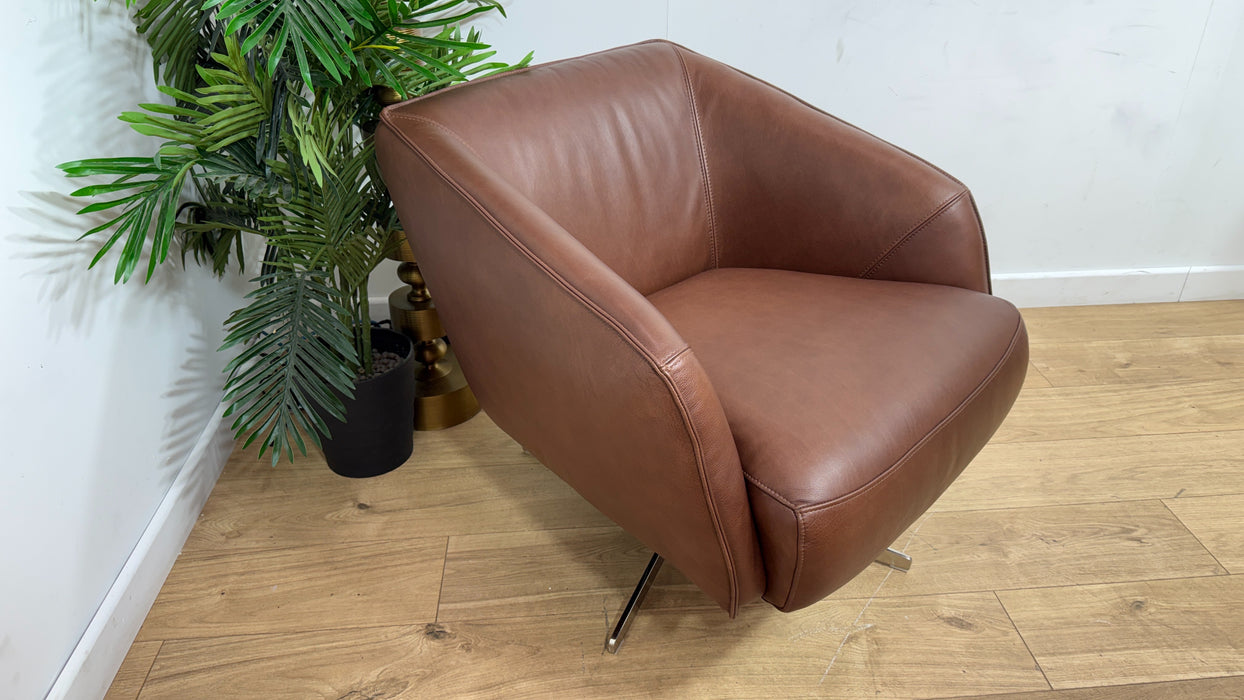 Sofology Adler Leather Swivel Chair in Relaxed Soft Brown
