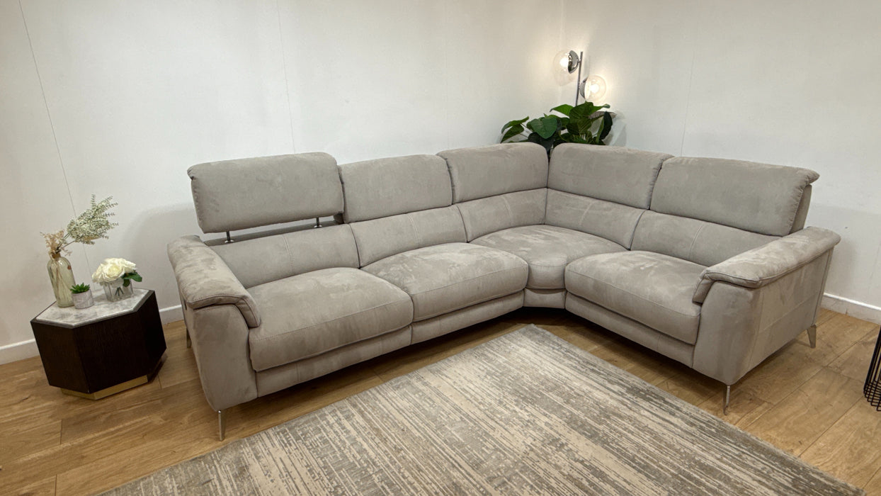 Sofology Illinois Fabric 2 Corner 1 Power Recliner/Headrest x 1 in Lifestyle Textured Grey