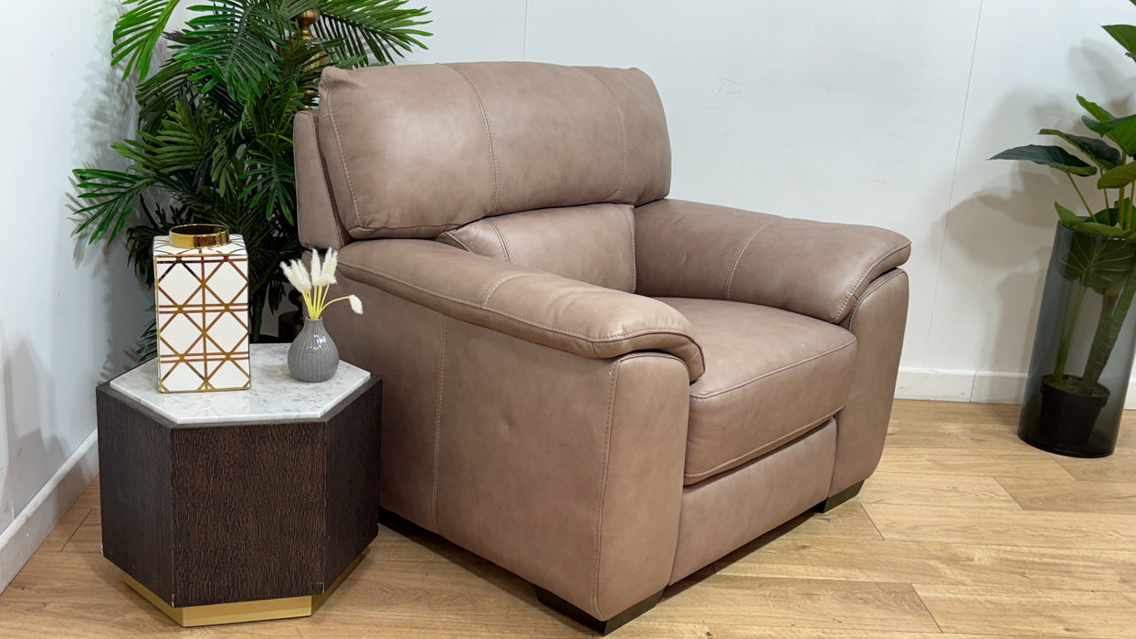 Sofology Santina Leather Chair in Relaxed Soft Stone