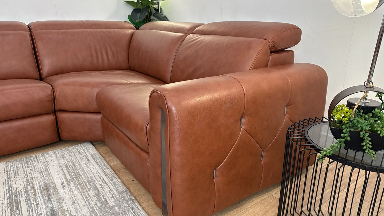 Sofology Kingsbridge Leather 3 Corner 1.5 Power Recliner/Headrest Heated Seat in Trusty Embossed Cognac