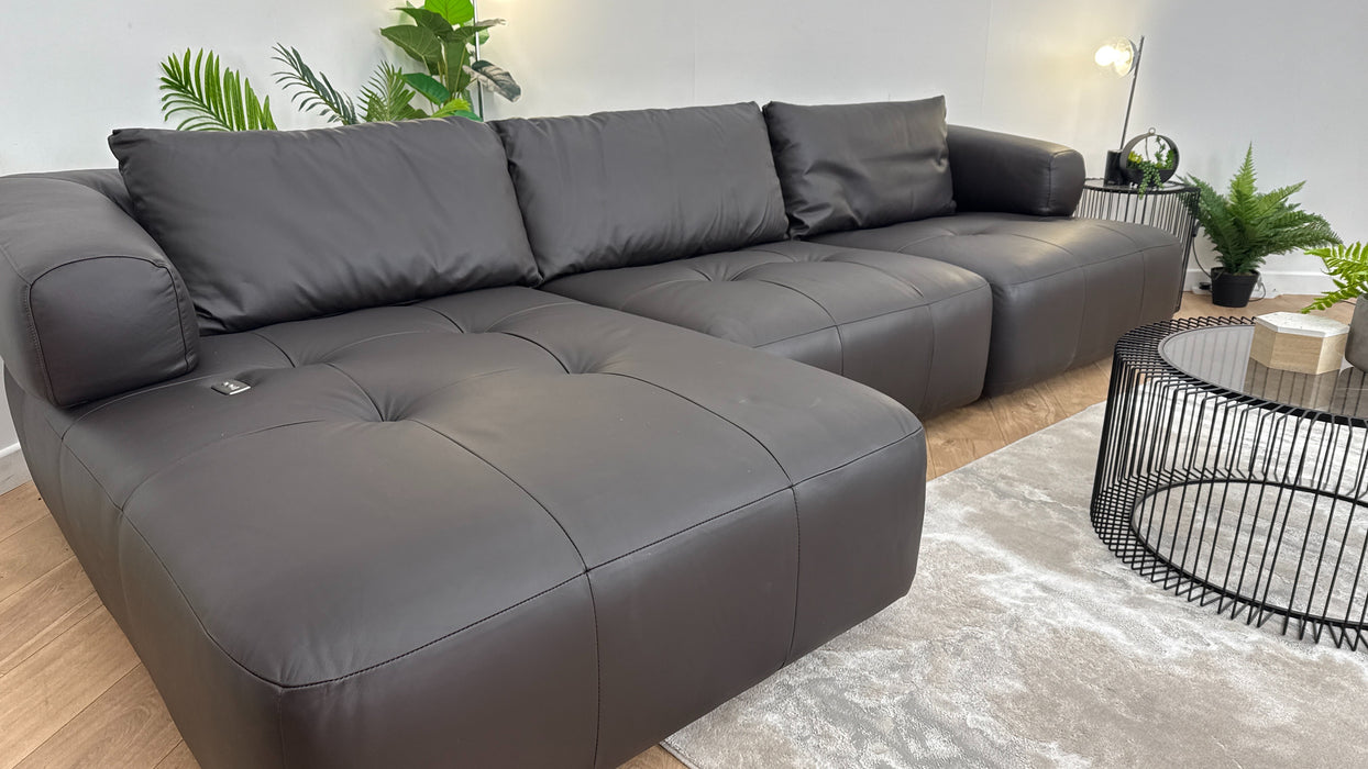 Sofology The Flex 4 Seater Motion Back Leather Sofa in Trusty Matt Dark Brown