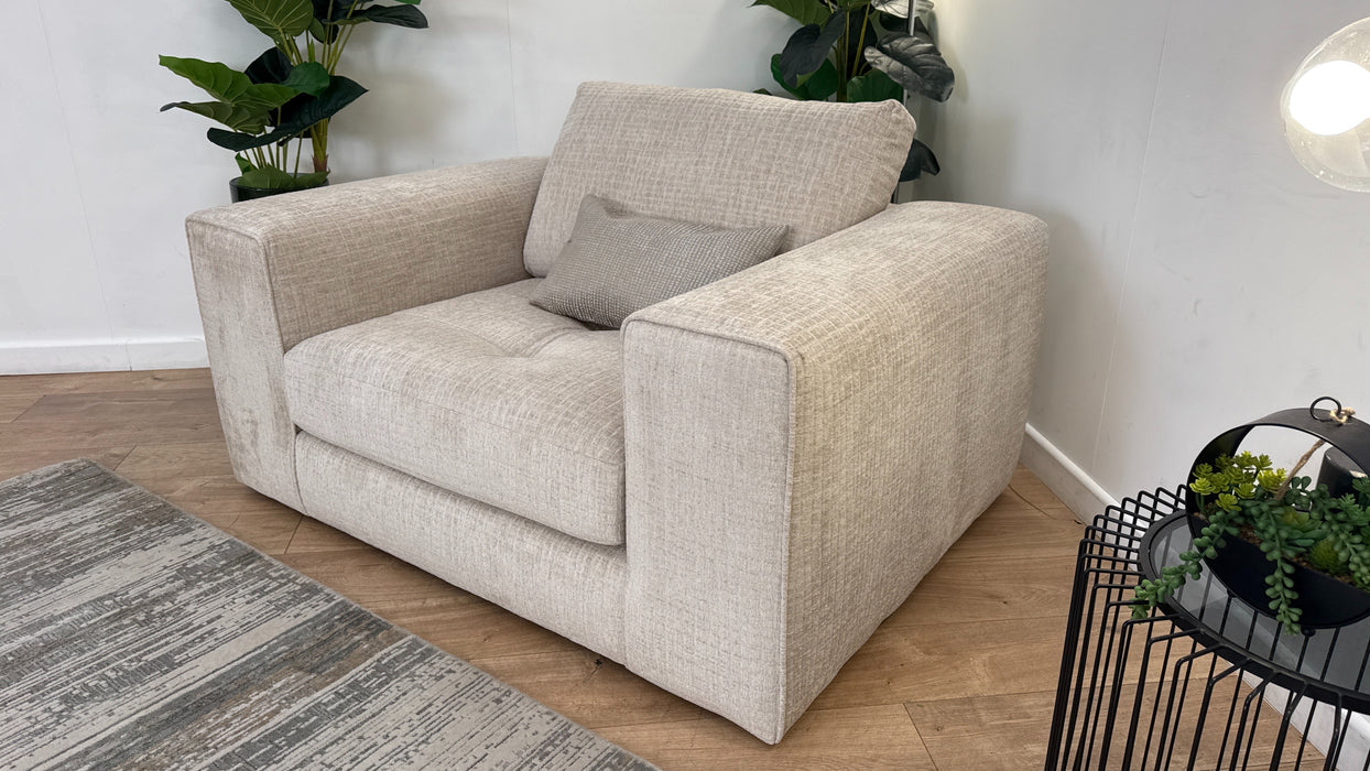 Sofology Ascot Fabric Loveseat in Texture Chenille Natural Mix
