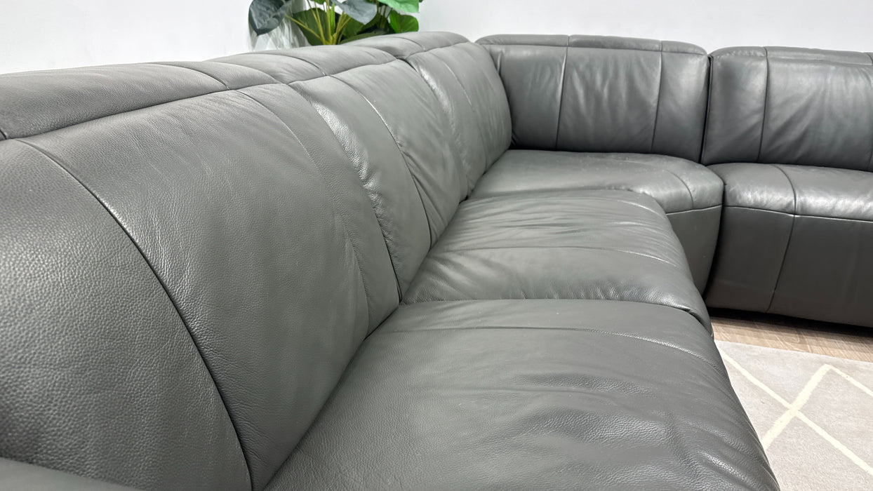 Sofology Lumiere Leather 3 Corner 3 Power Recliner/Headrest in Trusty Embossed Charcoal