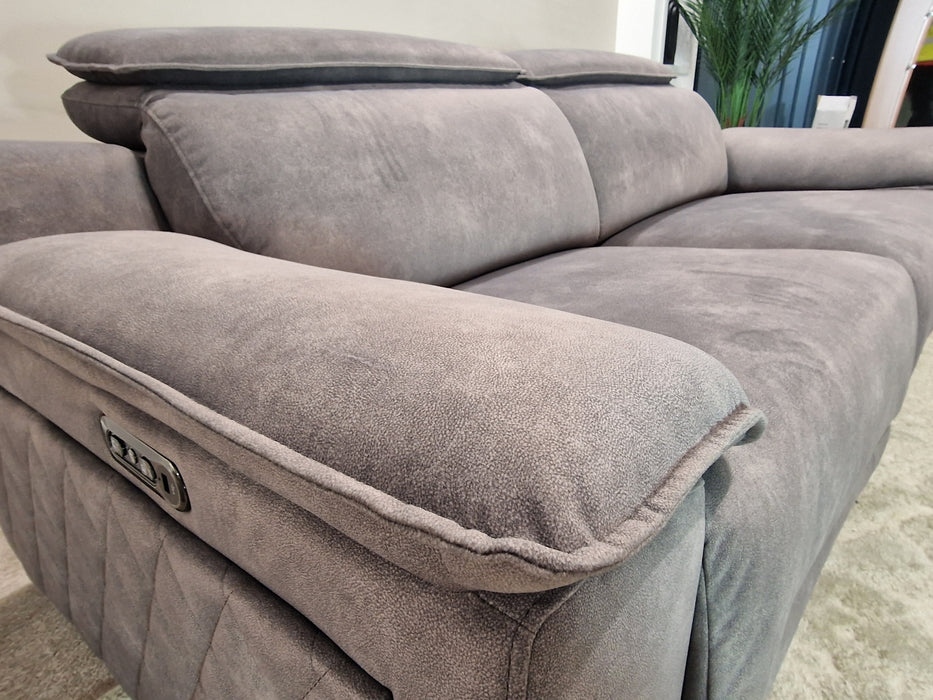 Benz 3 Seat - Fabric Pow Rec Sofa - Mocha