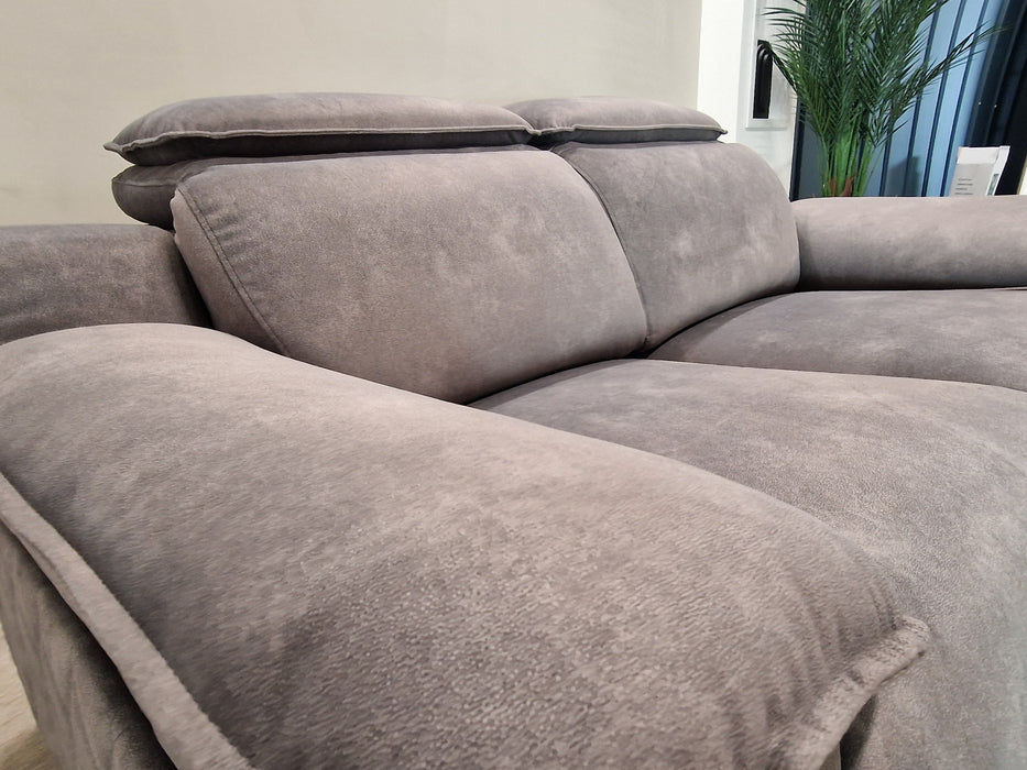 Benz 2 Seat - Fabric Pow Rec Sofa - Mocha