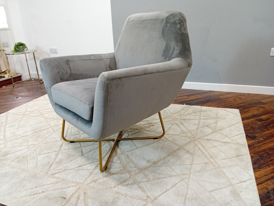 Plush Chair - Fabric - Sensual Velvet