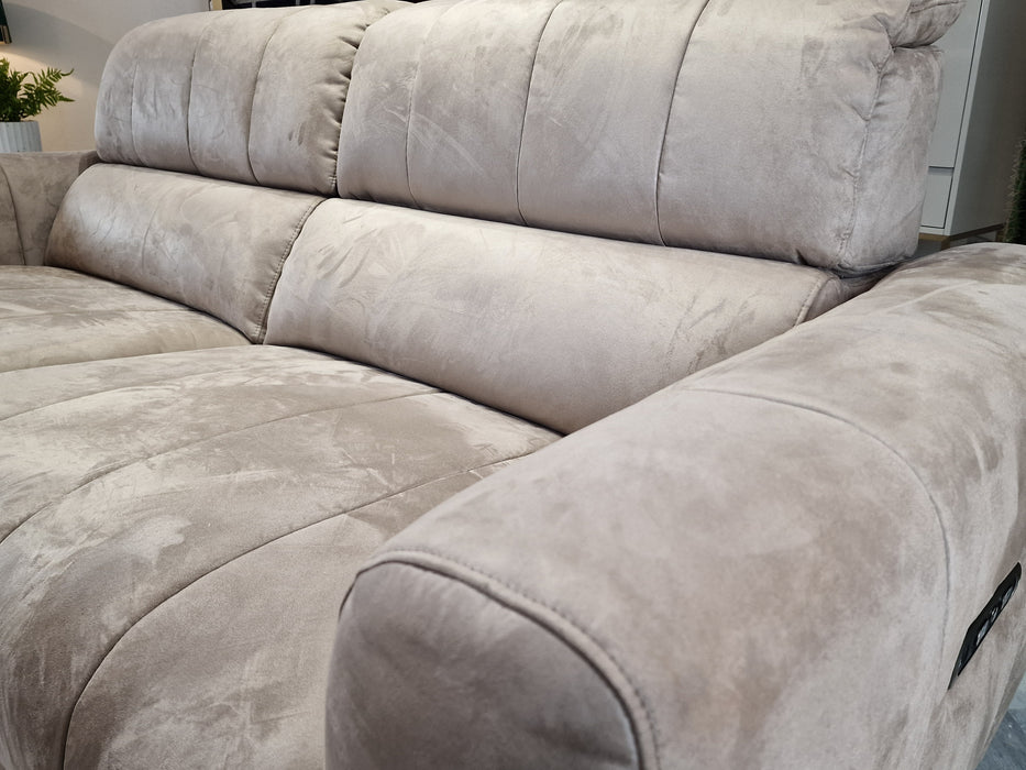 Nobu 2.5 Seat - Fabric Pow Rec Sofa - Tara Nutmeg