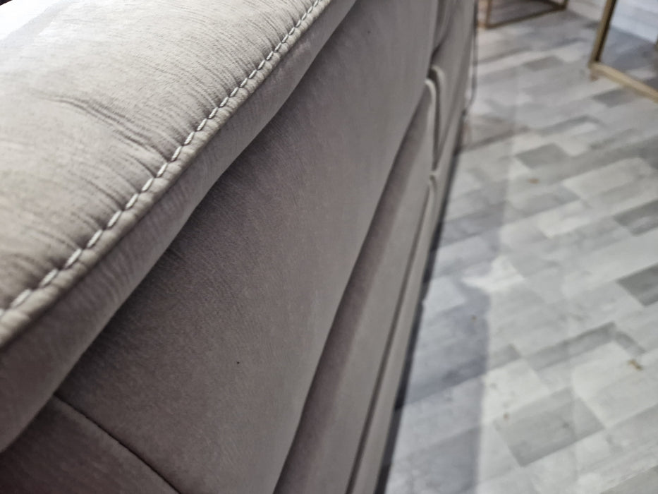 Illinois 3 Seat - Fabric Pow Rec Sofa - Toronto Grey