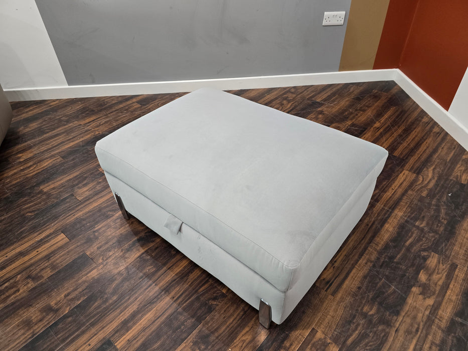 The Oscar Storage Footstool - Silver (J27)