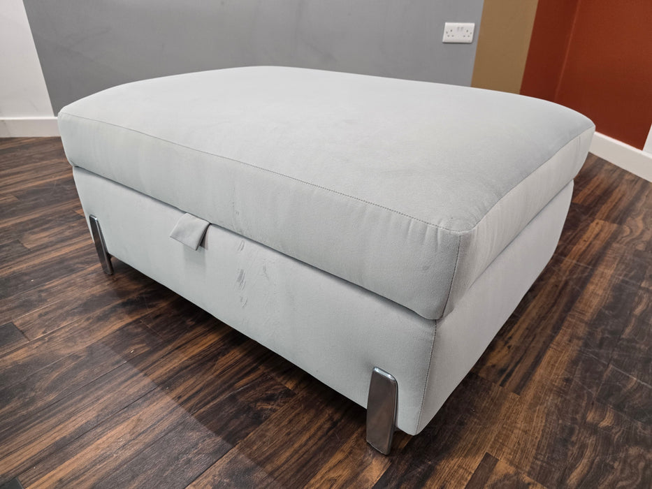 The Oscar Storage Footstool - Silver (J27)