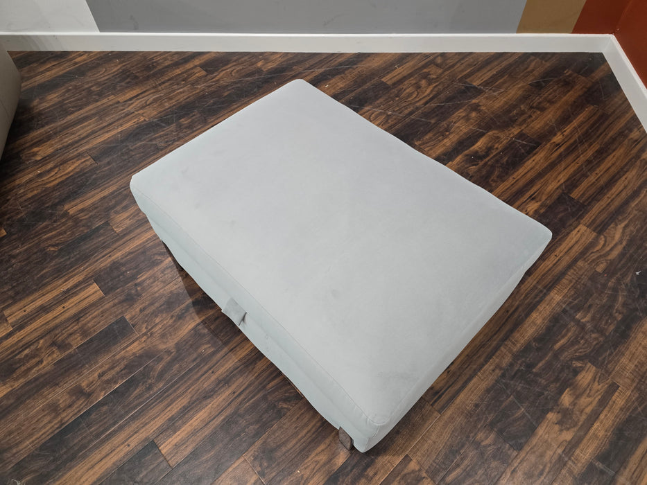 The Oscar Storage Footstool - Silver (J27)