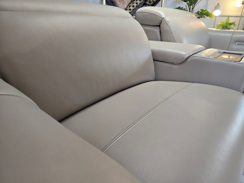 Kingsbridge 2.5 Seater + Console - Trusty Embossed Leather Stone