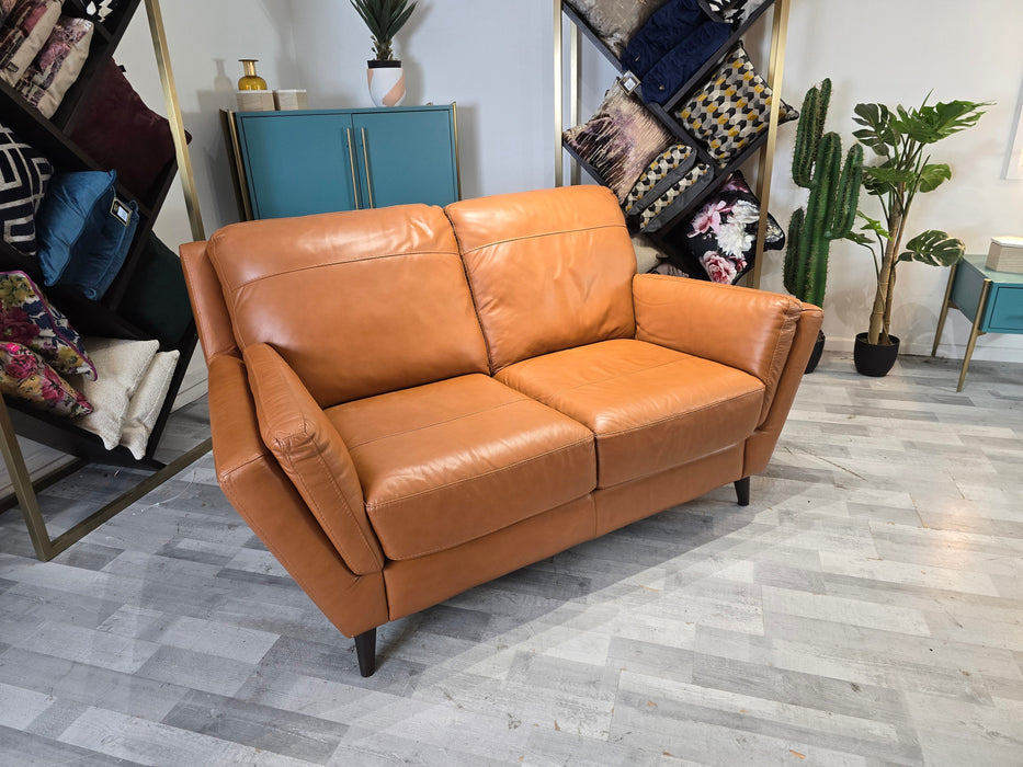 Fellini 2 Seater - Leather Sofa - Alaska Brittany