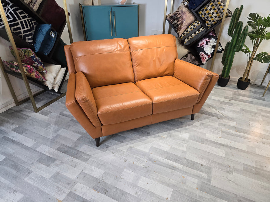 Fellini 2 Seater - Leather Sofa - Alaska Brittany