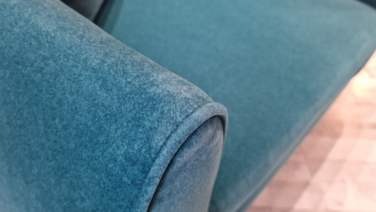 Finchley 1.5 Seat - Fabric Loveseat - Nordic Teal All Over