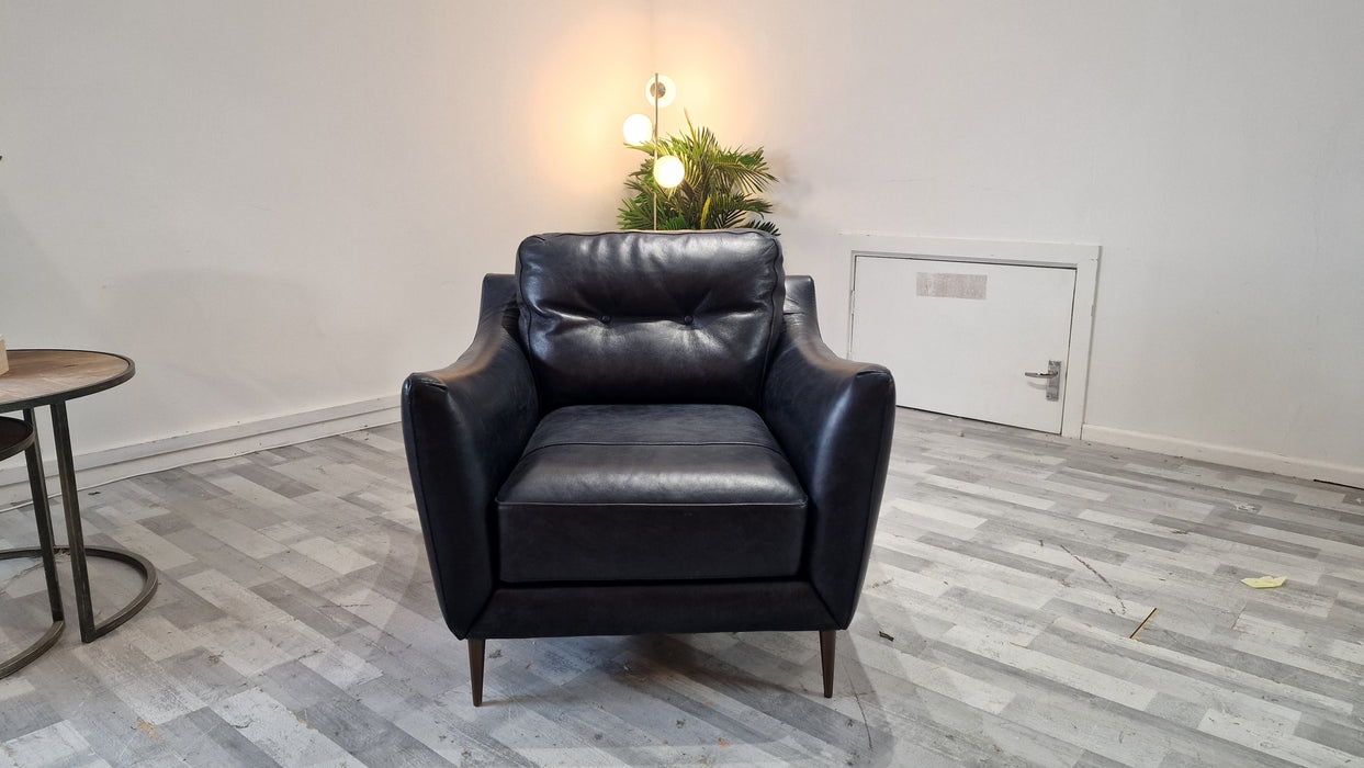 Cordelia 1 Seater - Leather Chair - Utah Black