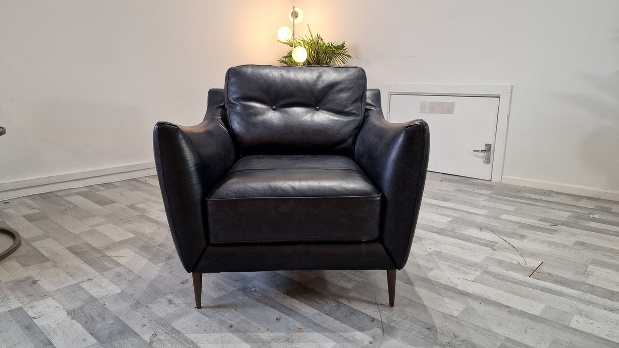 Cordelia 1 Seater - Leather Chair - Utah Black