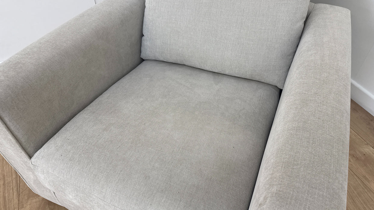 Sofology Majestica Fabric Chair in Soft-Chenille Linen