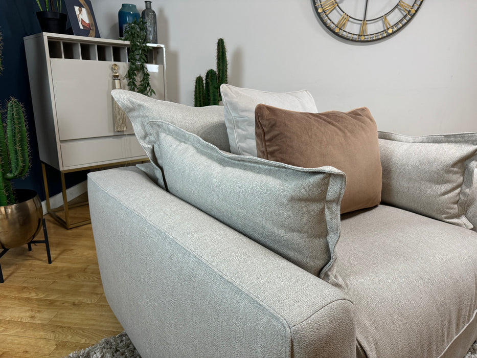 Gaia Fabric Loveseat -Buckingham Linen ( WA2 )