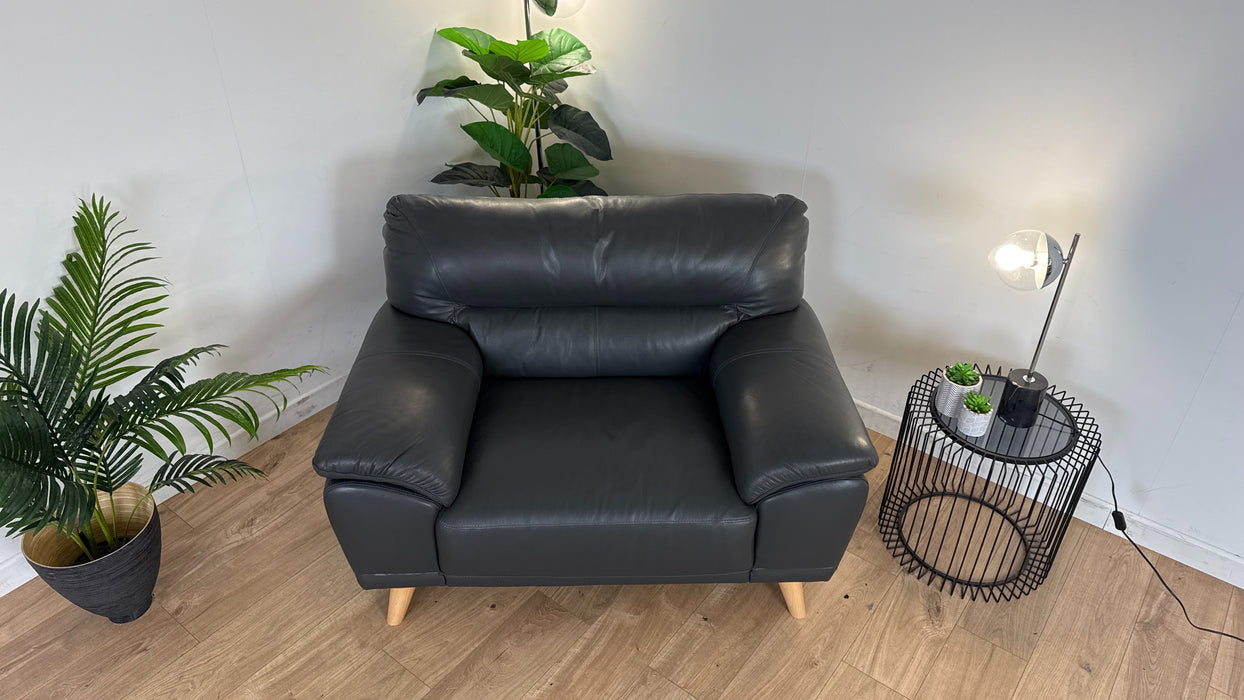 Kylen Leather Chair