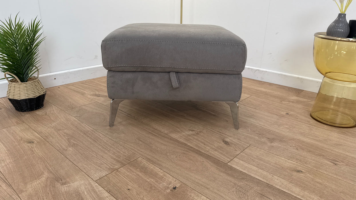 Illinois Storage Footstool