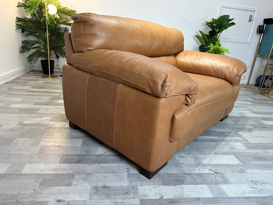 Santino Leather Loveseat - Apollo Espresso