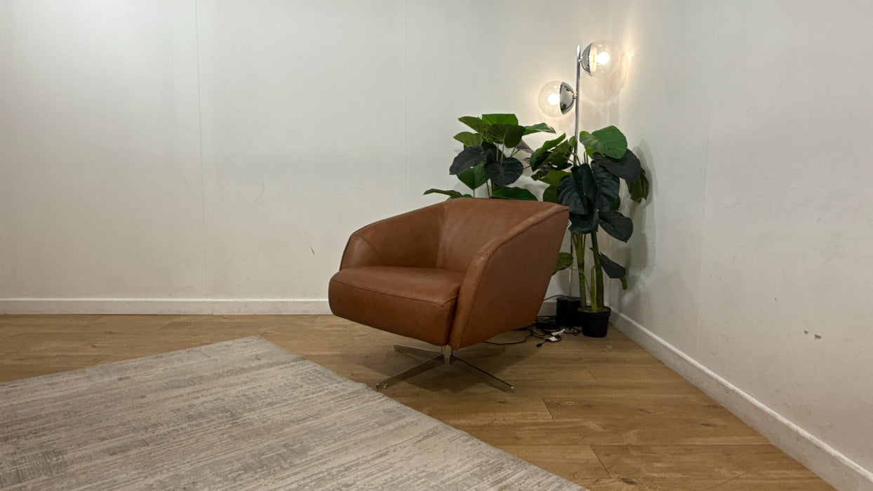 Sofology Adler Leather Swivel Chair in Relaxed Soft Tan
