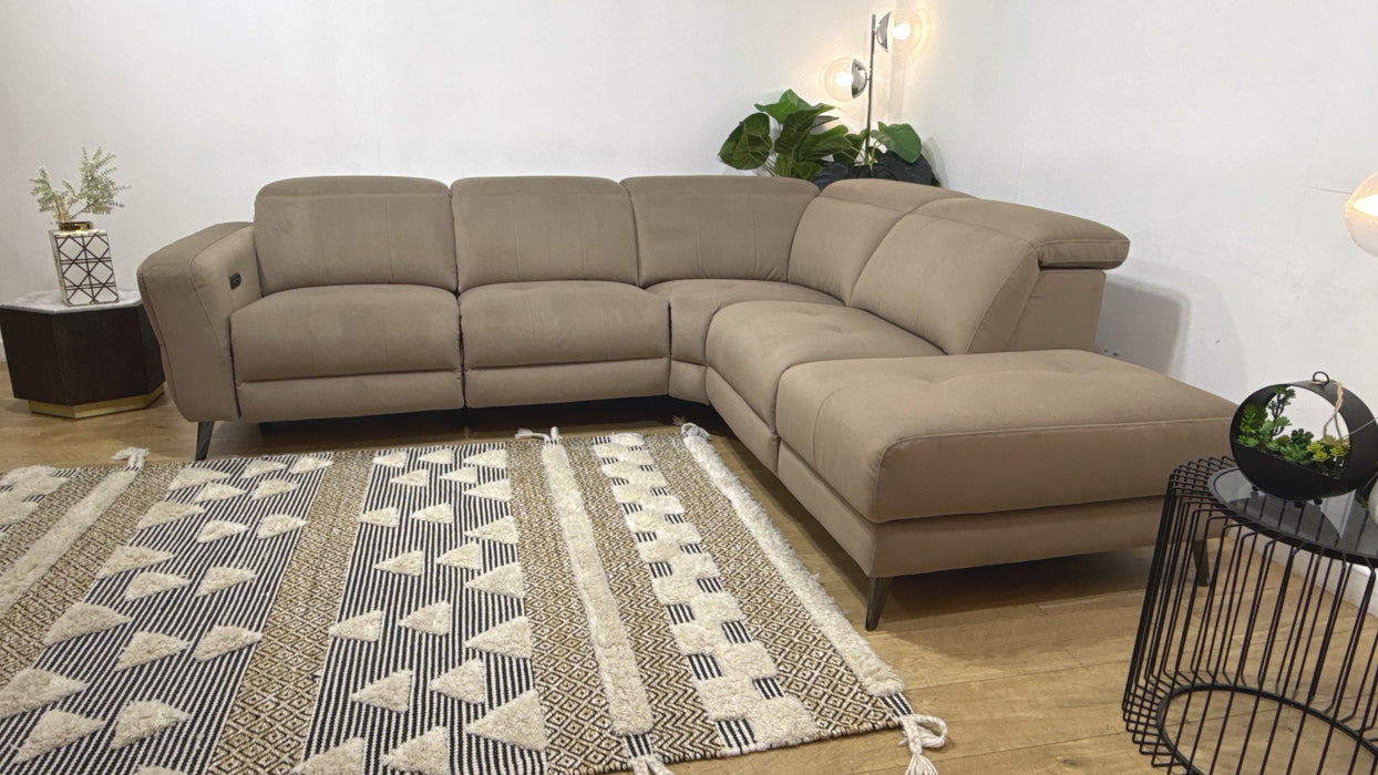 Sofology Jax 3 Corner 1.5 Power Chaise Power Recliner/Headrest in Sample Bella Latte