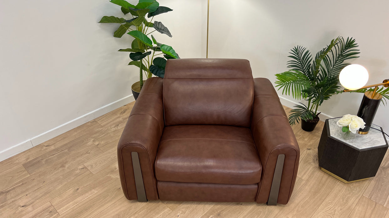 Kingsbridge 1 Seater -Trusty Embossed Leather Chestnut - Power recliner