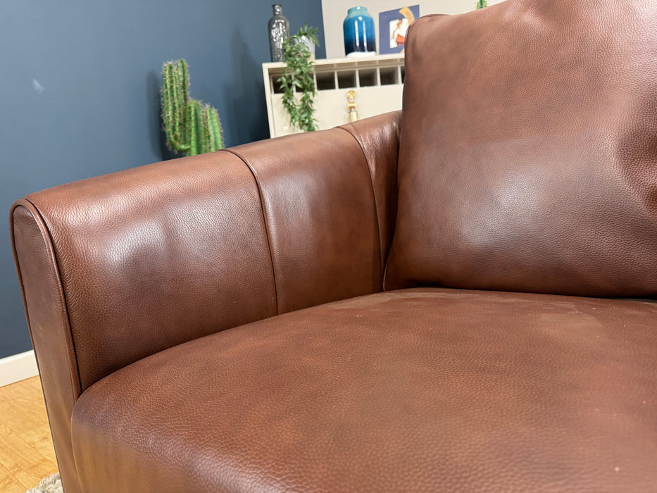 Kingsbridge Leather Swivel Chair - Trusty Embossed Chestnut (WA2)