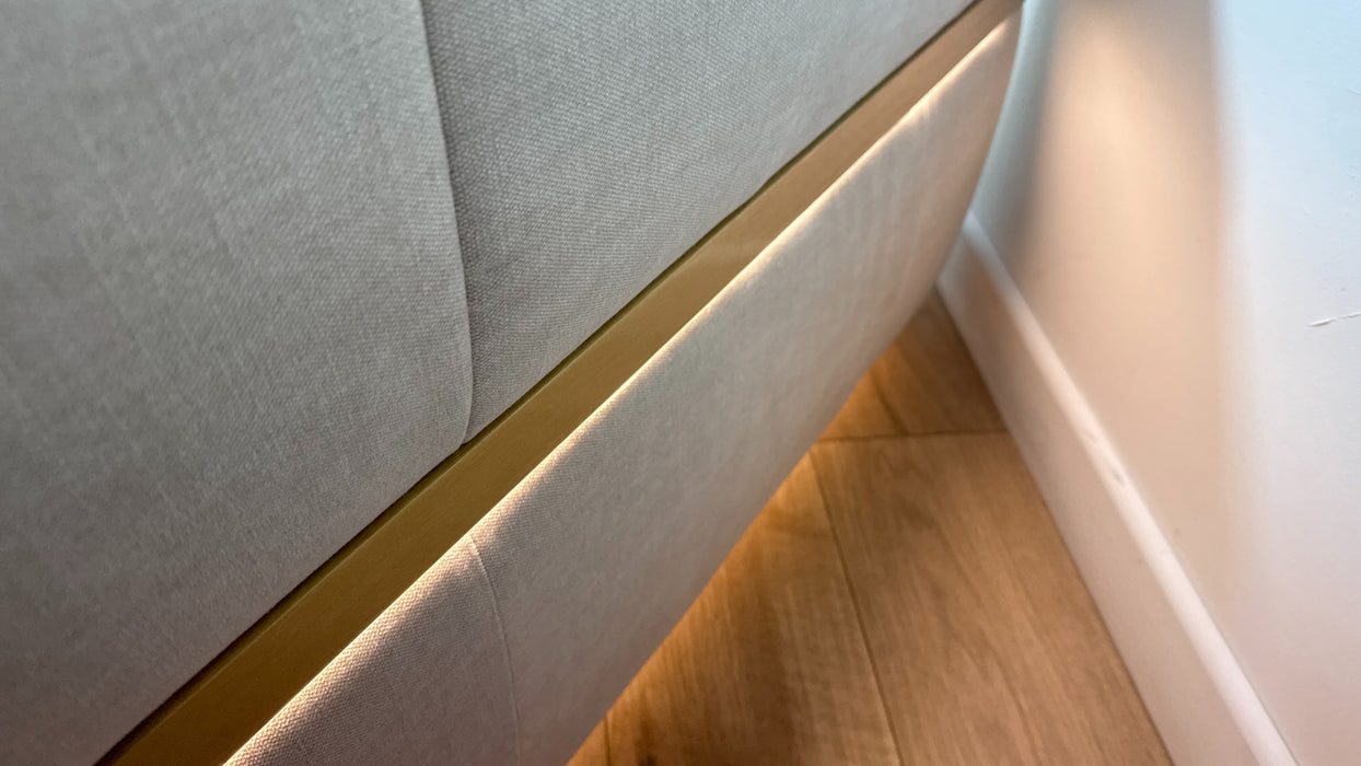 Sofology Lumiere Fabric 3 Seater Cinema Console Power Recliner/Headrest Gold Trim in Relaxed Chenille Cotton