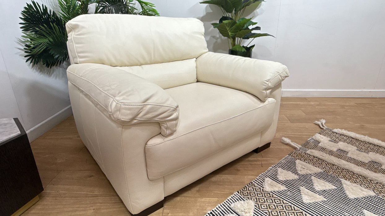 Sofology Santino Leather Chair in Hampshire Aspen White