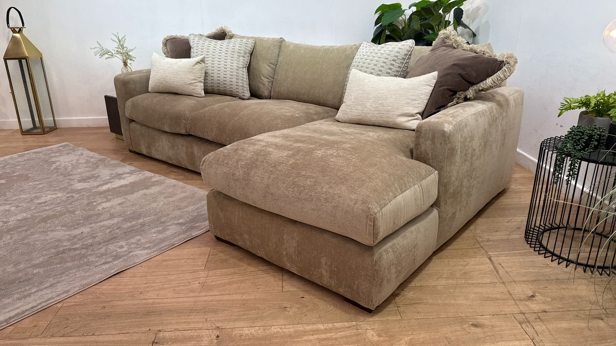 Sofology Moderna Fabric 4 Seater Chaise Extra Flex Seats in Lifestyle Plush Chenille Barley Mix