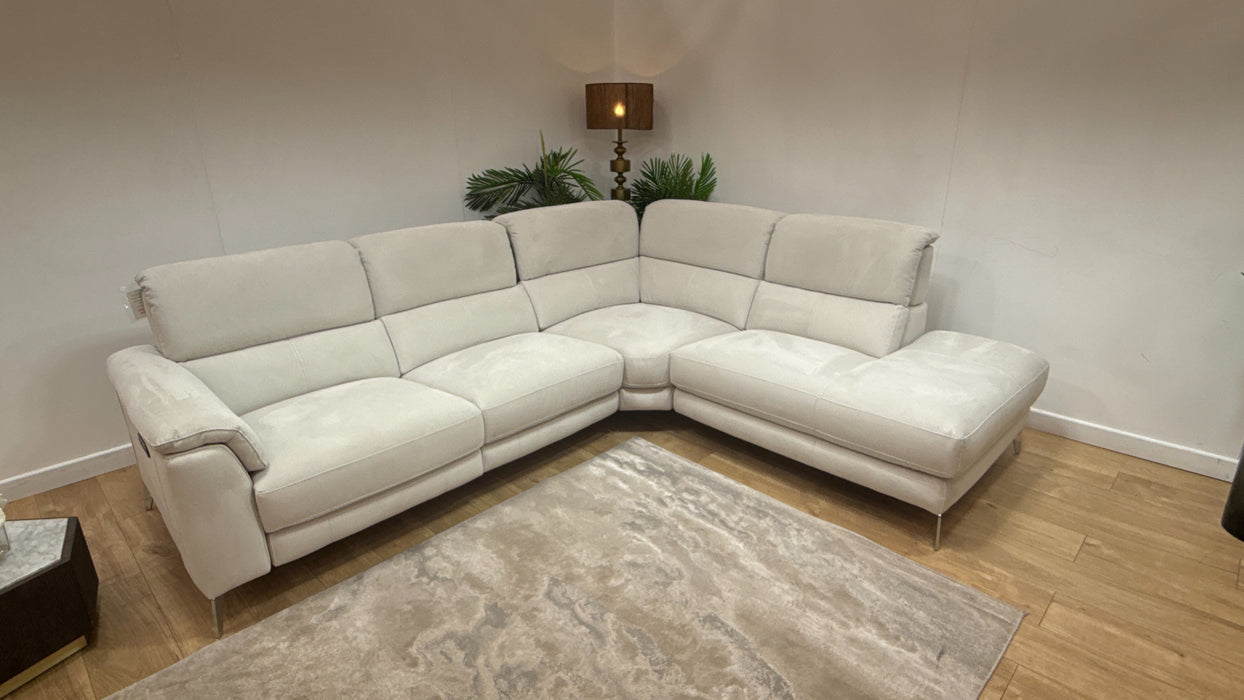 Sofology Illinois Fabric 2 Corner 1 Terminal Power Recliner/Headrest in Lifestyle Textured Beige