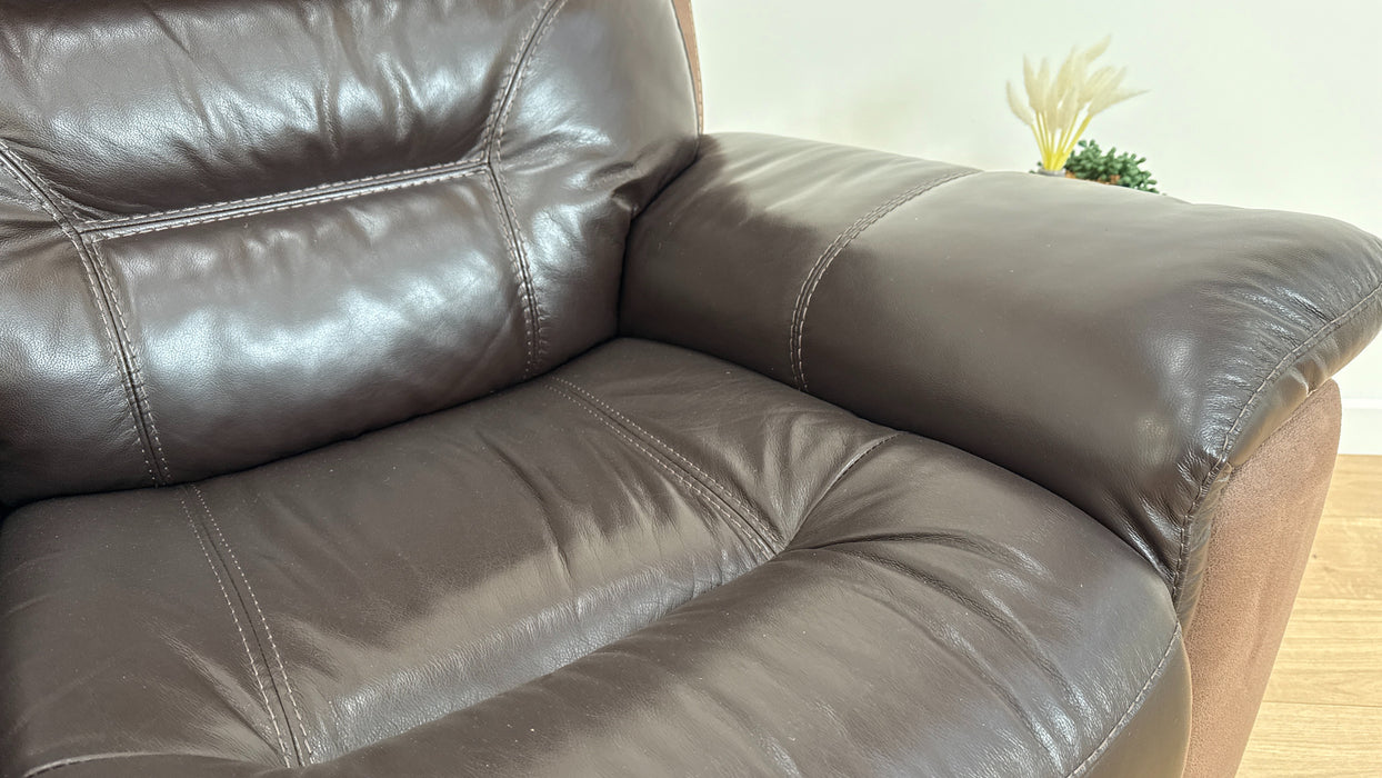 Kilton Fabric/Leather Power Recliner