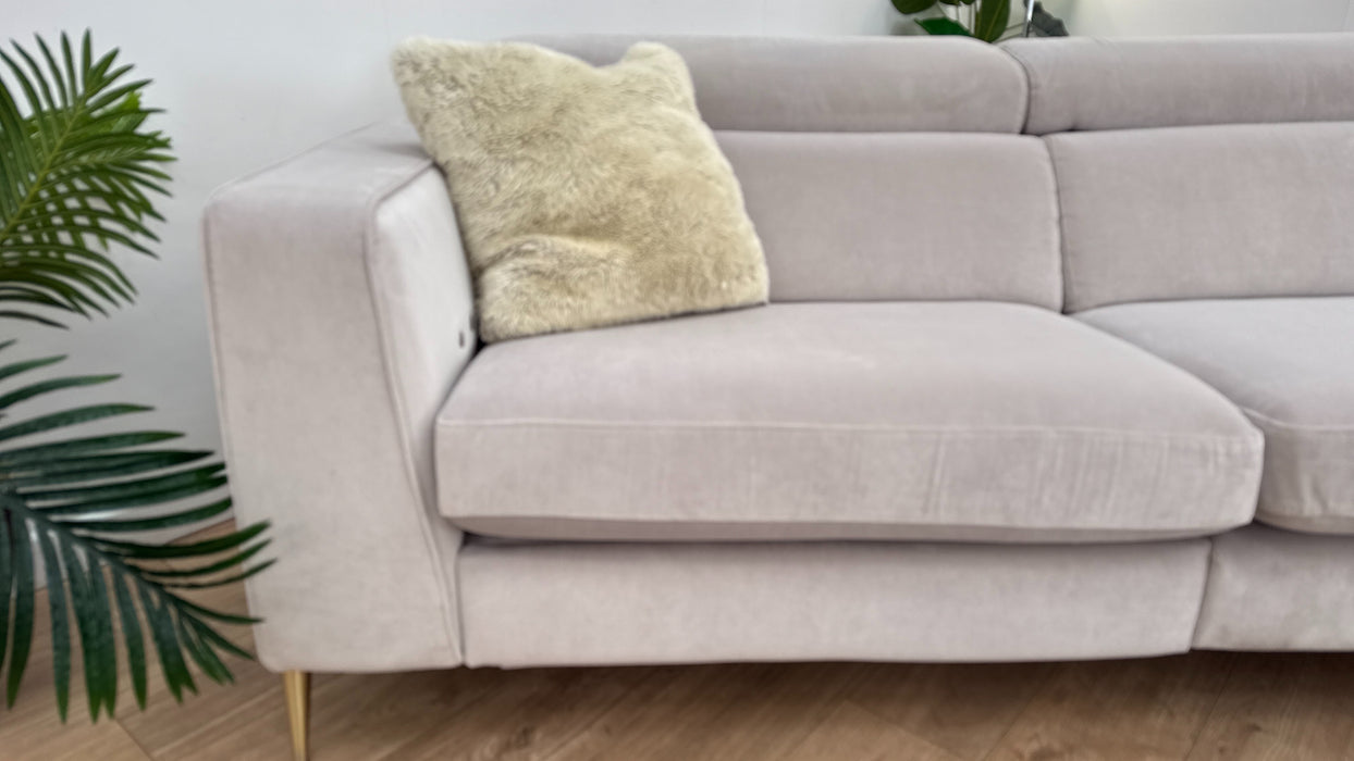 DFS Gh100 Large Media Chaise in Natural