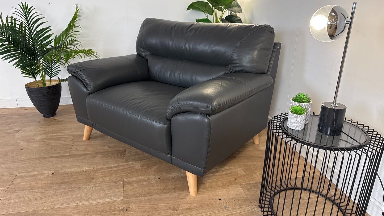 Kylen Leather Chair